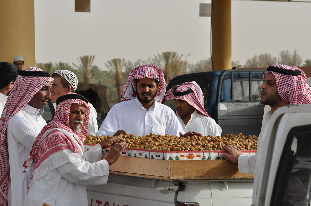 سوق التمور المركزي